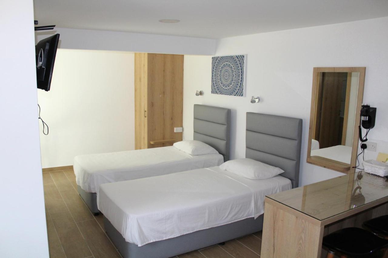 Maria Zintili Apartments Айя Напа Екстериор снимка