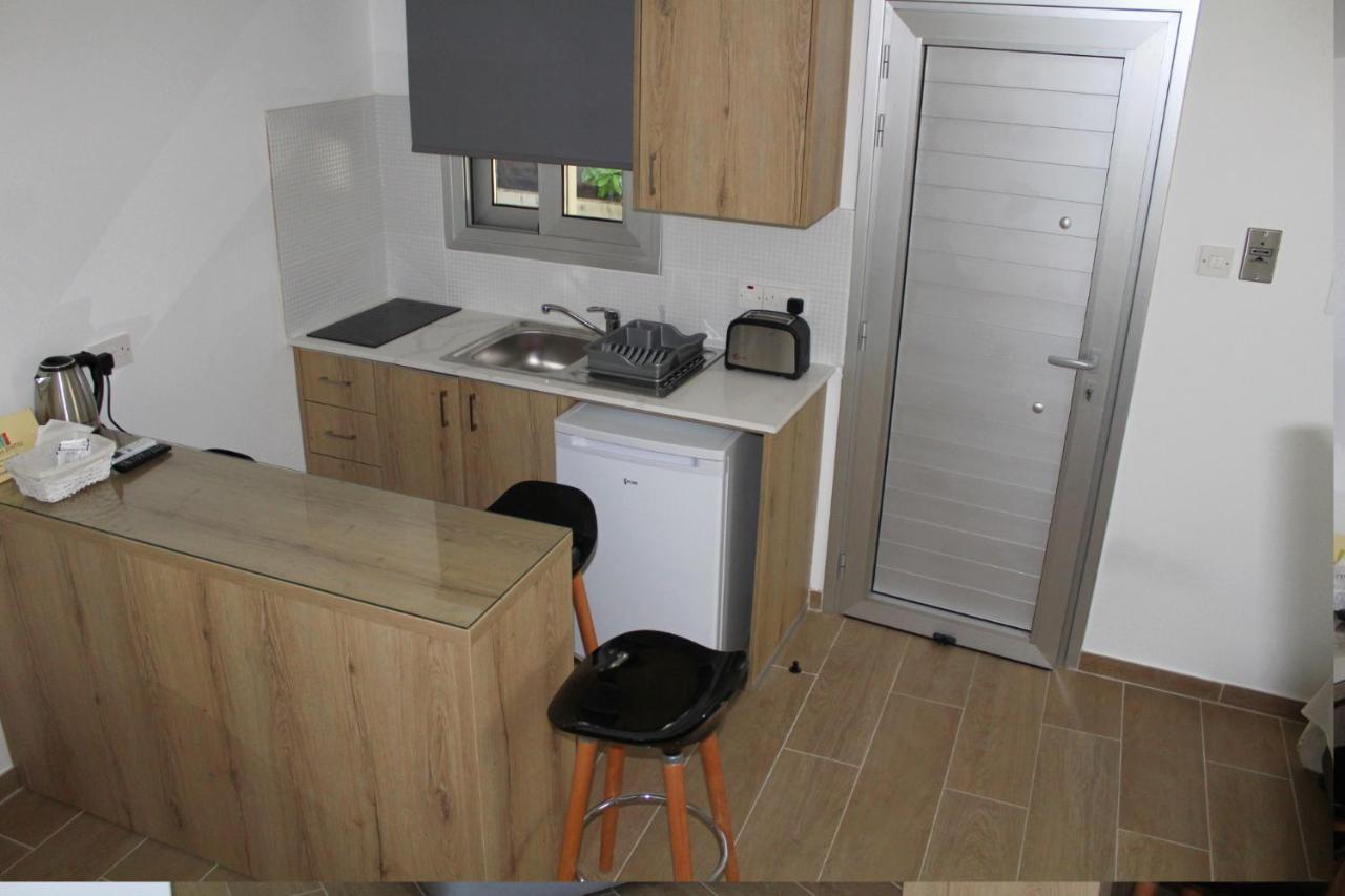 Maria Zintili Apartments Айя Напа Екстериор снимка