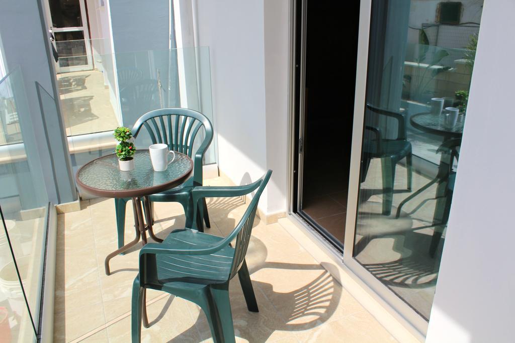 Maria Zintili Apartments Айя Напа Екстериор снимка
